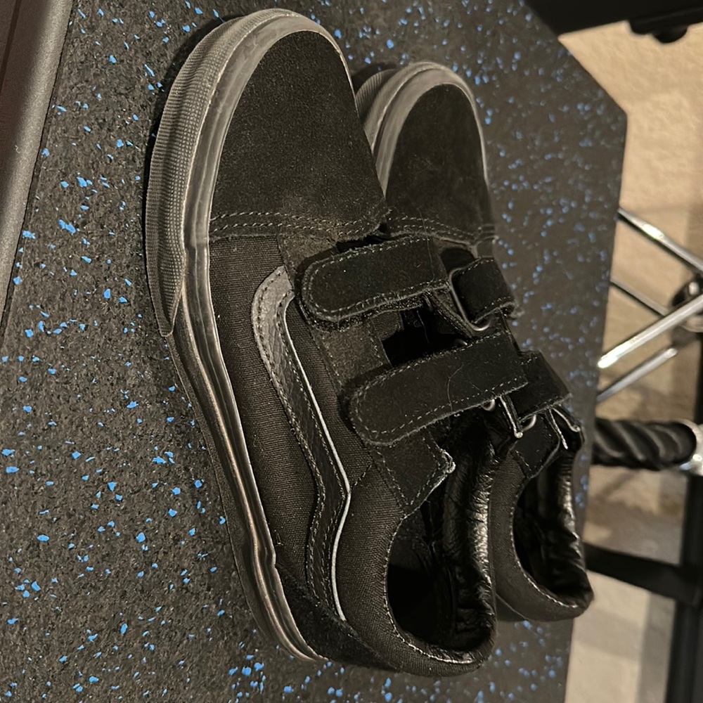 Like New Black Vans size 3